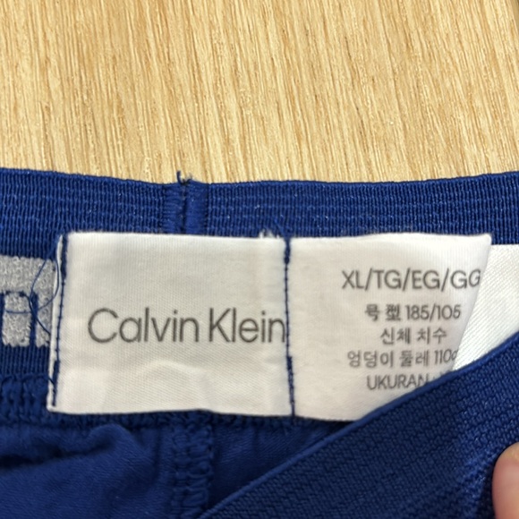 Men’s Calvin Klein blue ultra soft pajama pants, size XL - Picture 3 of 5